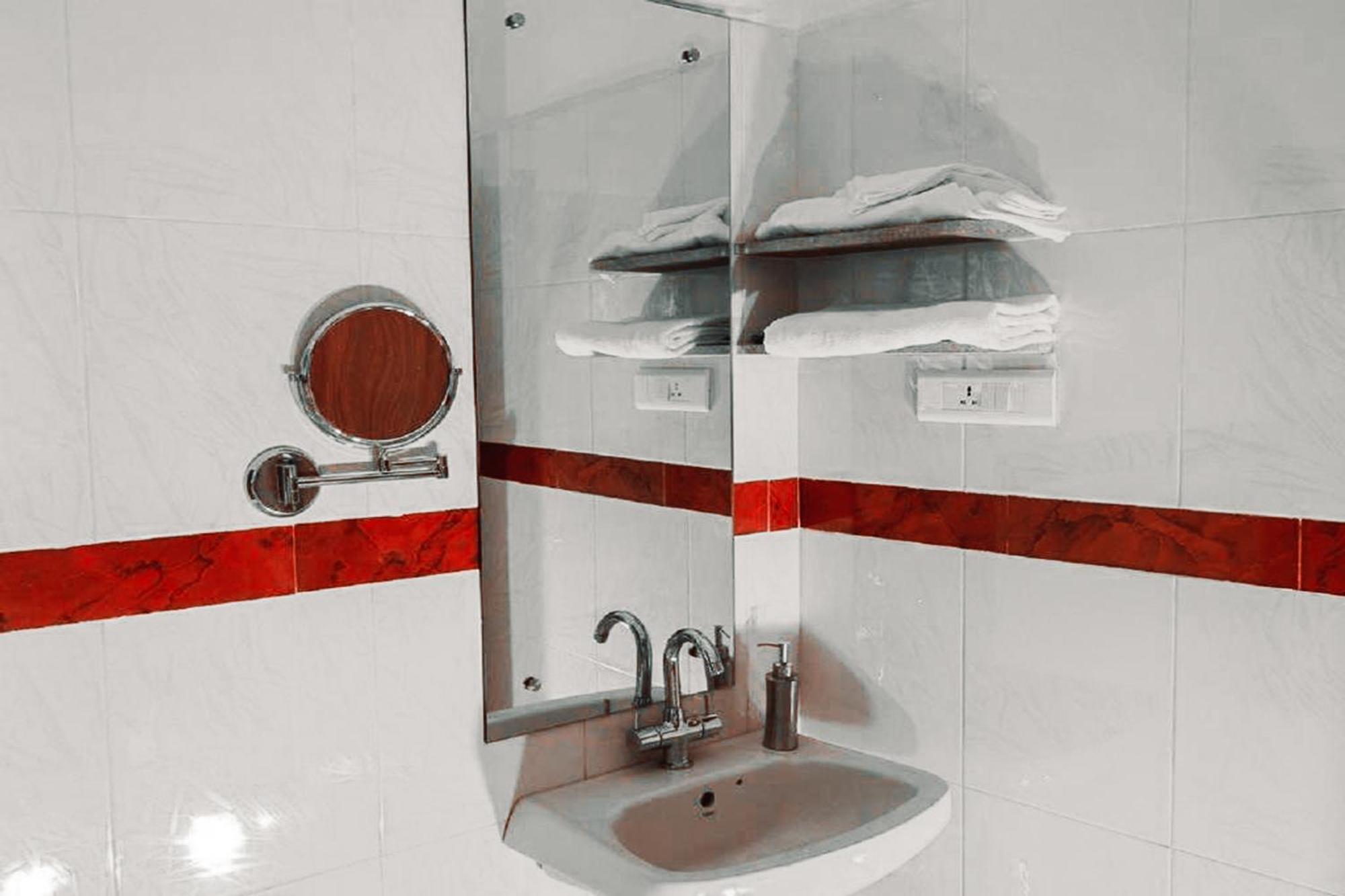 The Kei Inn & Suites Hotel Near Salt Lake Kolkata Luaran gambar